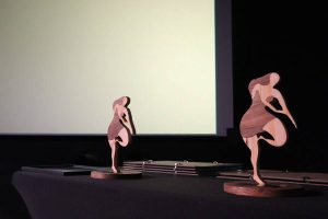 Revue ©Flora Mandin