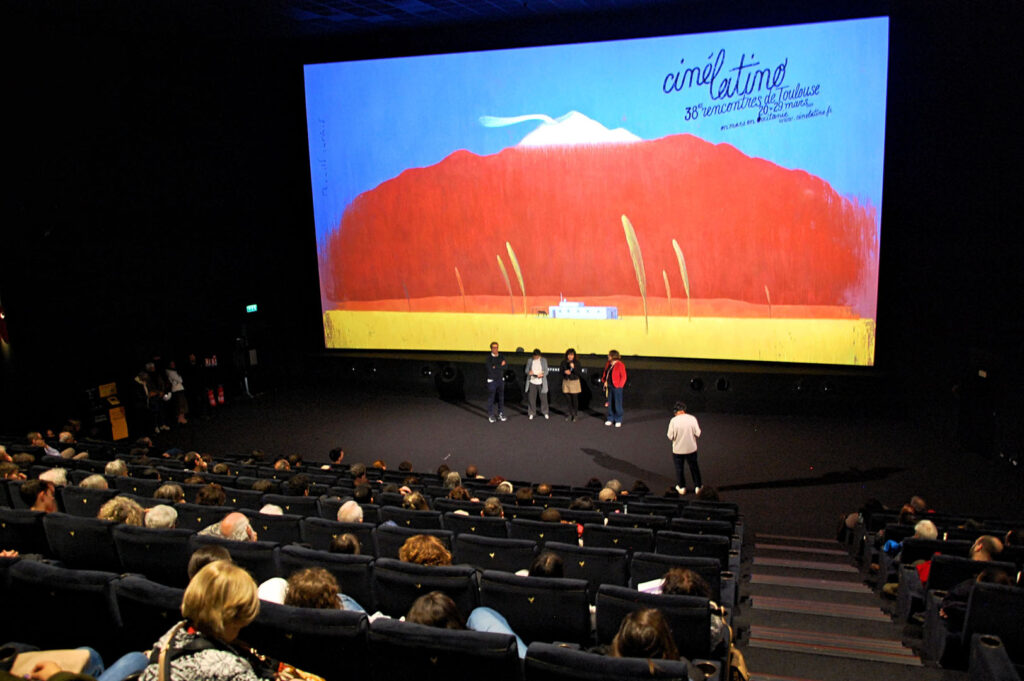 Projection Chicas tristes